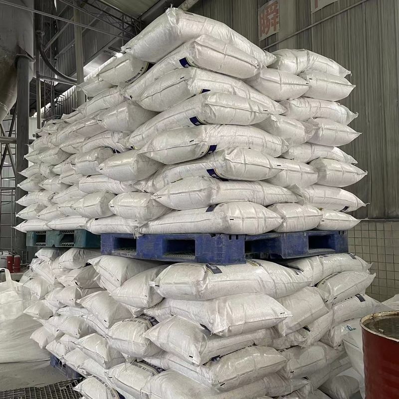 चिपकने वाला आरए 65% हेक्सामेथोक्सिल मेलामाइन और निष्क्रिय वाहक से बना है।